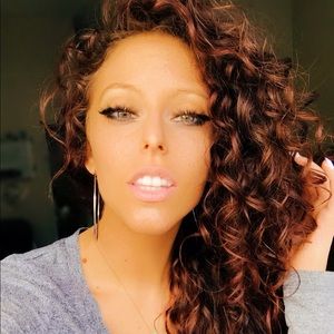 Meet your Posher, Seana